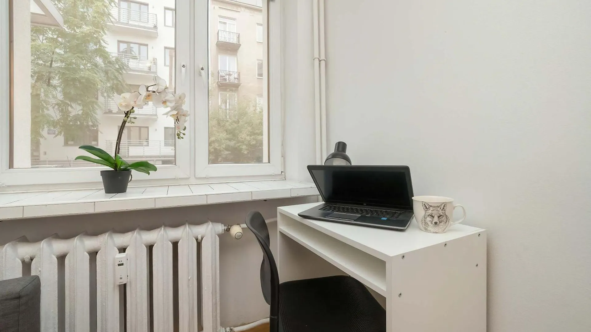 Merliniego Trendy Apartment With Desk By Noclegi Renters Warsaw 0*,  Poland