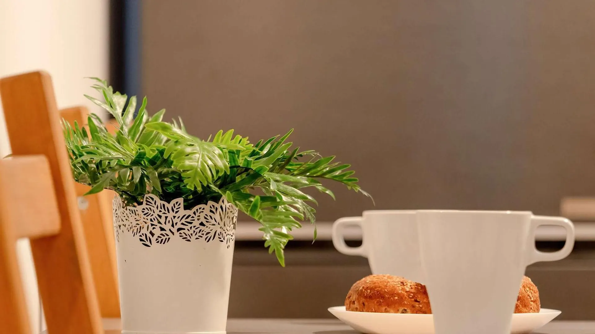 Merliniego Trendy Apartment With Desk By Noclegi Renters Warsaw 0*,